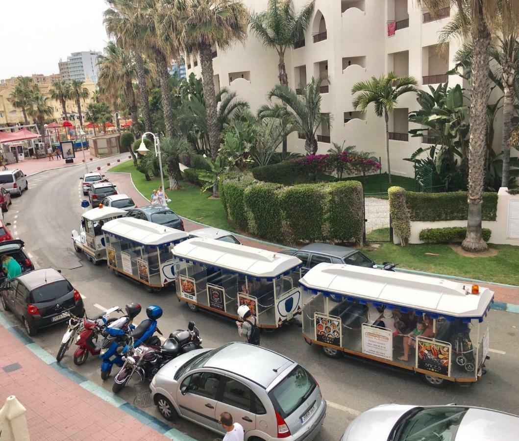 贝纳尔马德纳Puerto Marina公寓 外观 照片